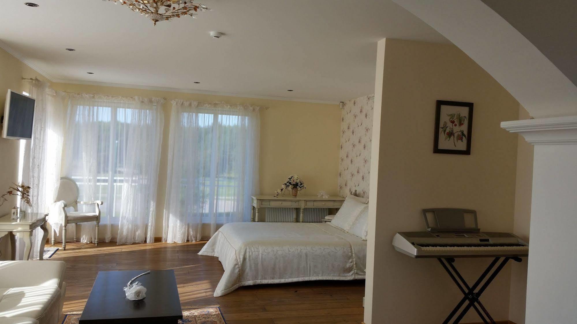 Baltas Namas Hotell Palanga Eksteriør bilde